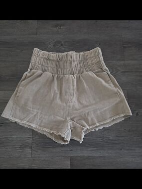 High-Waist Smocked Beige Women's Shorts